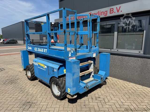 Genie GS 2668 RT lift / arbejdsplatform / sakselift, 10 m arbejdshøjde, 4x4 Kubota diesel, årgang 20 GENIE GS 2668 RT  Hoogwerker / Arbeitsbuhne / Sciccor 10M werkhoogte 4x4 kubota Diesel 2008