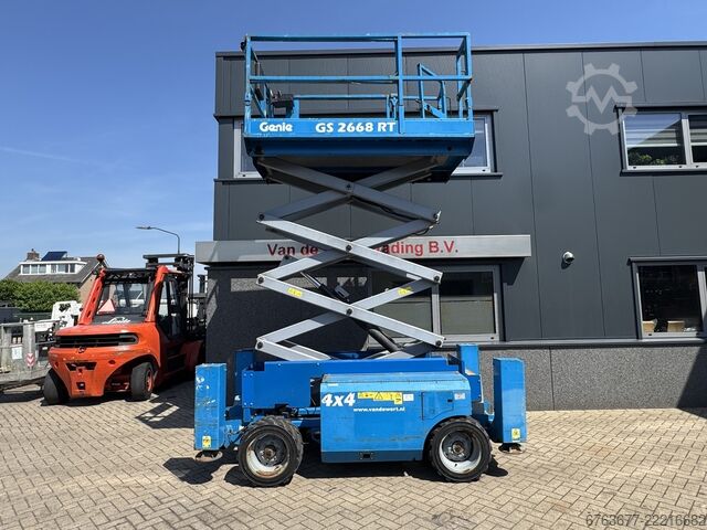 Genie GS 2668 RT lift / arbejdsplatform / sakselift, 10 m arbejdshøjde, 4x4 Kubota diesel, årgang 20 GENIE GS 2668 RT  Hoogwerker / Arbeitsbuhne / Sciccor 10M werkhoogte 4x4 kubota Diesel 2008
