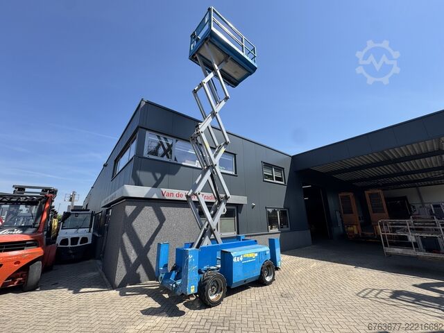 Genie GS 2668 RT lift / arbejdsplatform / sakselift, 10 m arbejdshøjde, 4x4 Kubota diesel, årgang 20 GENIE GS 2668 RT  Hoogwerker / Arbeitsbuhne / Sciccor 10M werkhoogte 4x4 kubota Diesel 2008