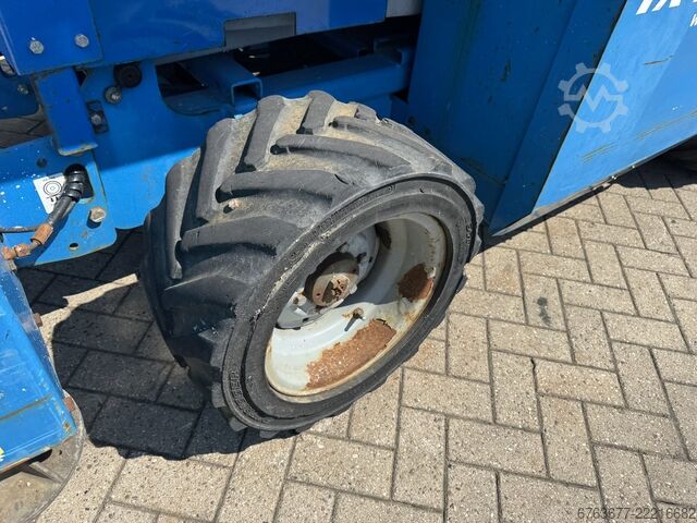 Genie GS 2668 RT lift / arbejdsplatform / sakselift, 10 m arbejdshøjde, 4x4 Kubota diesel, årgang 20 GENIE GS 2668 RT  Hoogwerker / Arbeitsbuhne / Sciccor 10M werkhoogte 4x4 kubota Diesel 2008