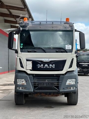 Standard tractor unit MAN TGS 18.480 4x4H BLS HYDRO/HYDRAULIK/NAVI/KLIMA/