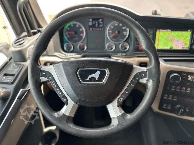 Standard tractor unit MAN TGX 18.460 4x2 BLS /N-HC/ACC/EBA2/Klima/Navi