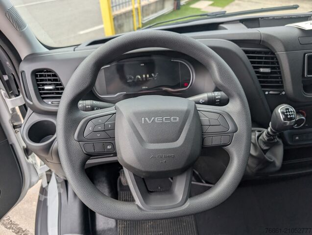 Van atap tinggi Iveco DAILY 35C12 V 4100 H3 Quad-Tor RG