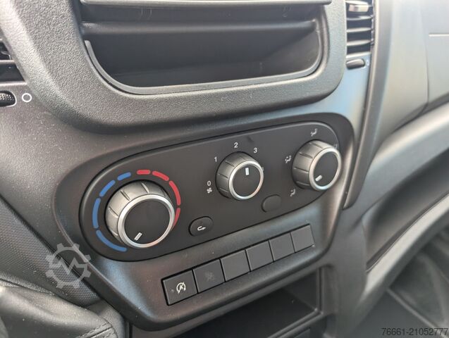 Van atap tinggi Iveco DAILY 35C12 V 4100 H3 Quad-Tor RG