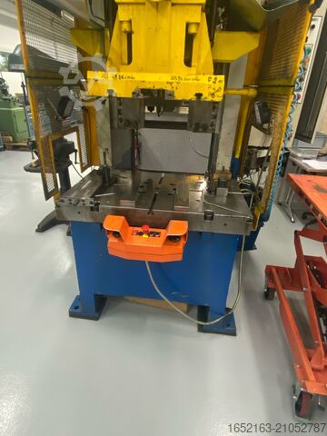 Gabelstapler Finger GmbH Gabelstapler Finger GmbH Gabelstapler Finger GmbH