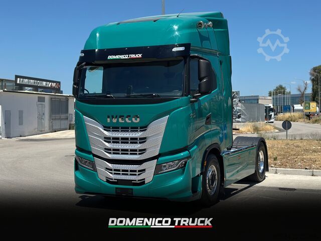 স্ট্যান্ডার্ড ট্রাক্টর ইউনিট Iveco S WAY 530