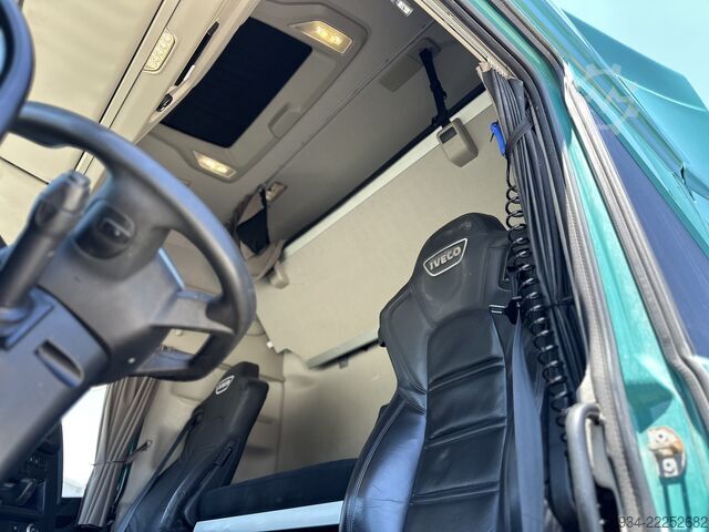 স্ট্যান্ডার্ড ট্রাক্টর ইউনিট Iveco S WAY 530