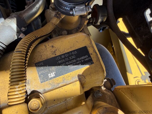 Carregadeira Caterpillar 906M Radlader 55 kW 5600 kg