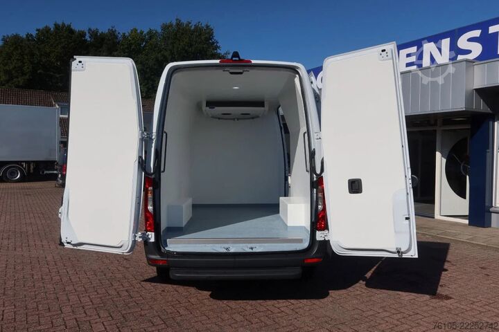 Furgão frigorífico Mercedes-Benz 317CDI L2/H2 Automaat Carrier Xarios koelen/vri...