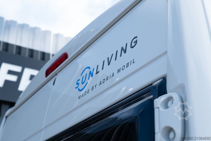 SUNLIVING V 60 SP TENTTOP - COMFORT EDITION MINI VAN SA W.C. NOVO SUNLIVING V 60 SP TentTop - COMFORT EDITION