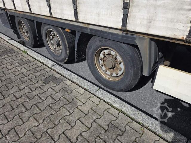Semi-remorque bâchée KRONE Joloda Mega Gardine, Lift, Hubdach