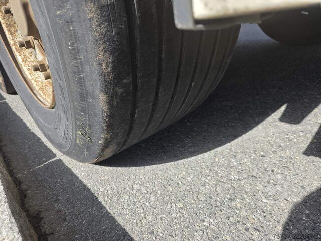 Semi-remorque bâchée KRONE Joloda Mega Gardine, Lift, Hubdach