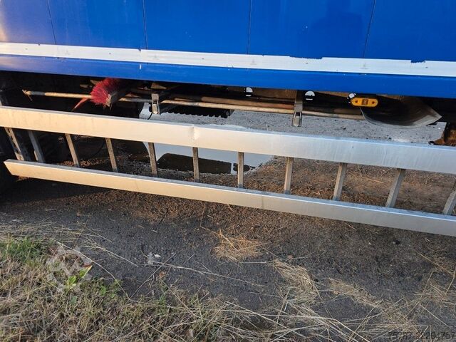 Semi-remorque à plancher roulant KNAPEN 92 cabm Schubboden, Lift, SAF Scheibe