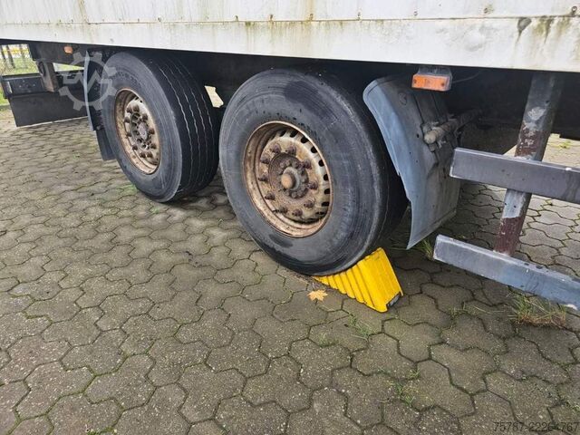 Semi-remorque fourgon SPIER Doppelstock mit Balken, 2 Achser