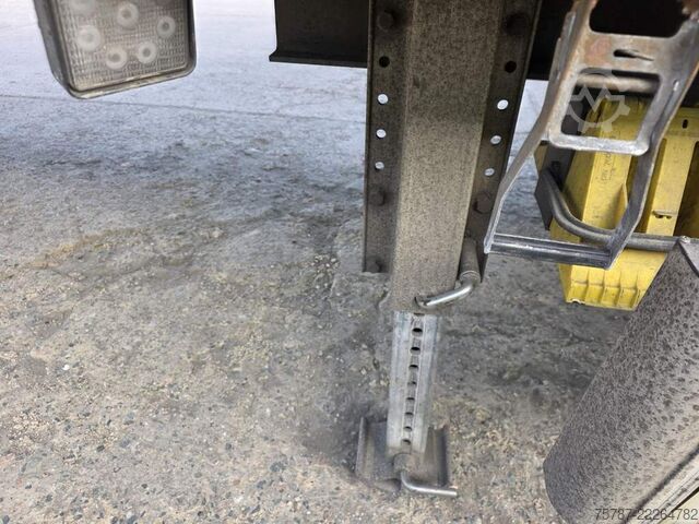 Semi-remorque à plancher roulant KRAKER 92 cbm Schubboden, Lift,WABCO ABS,sauberer Boden