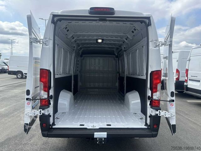 Furgoneta Fiat Ducato