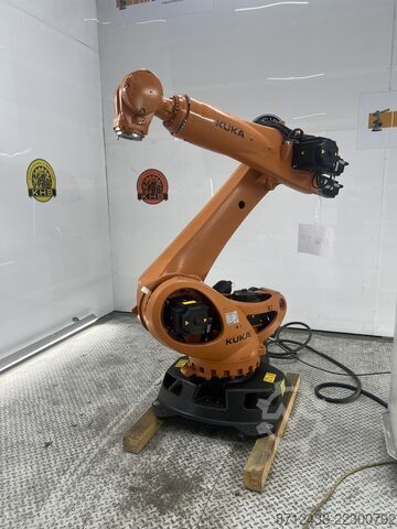 Industrijski robot Kuka KR120 R2900 extra