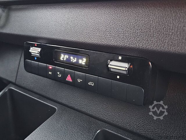  MERCEDES-BENZ SPRINTER 317 L2H2 3.5T-Trekhaak!