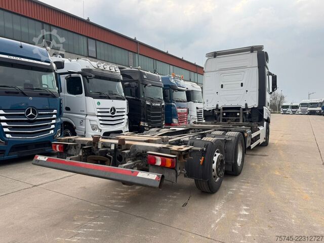 Kamion z zamenljivo nadgradnjo MERCEDES-BENZ ACTROS 2543 * RETARDER * LIFTACHSE * MULTI *