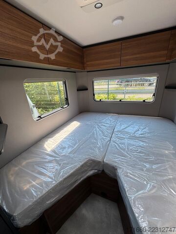 Caravan HYMER/ERIBA Eriba Novaline 442 Truma Combi 4E, Moving Paket