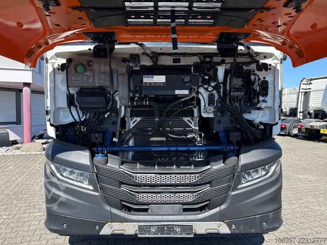 Standard SZM IVECO STRALIS X-WAY AS440X57TZ/P 6x4