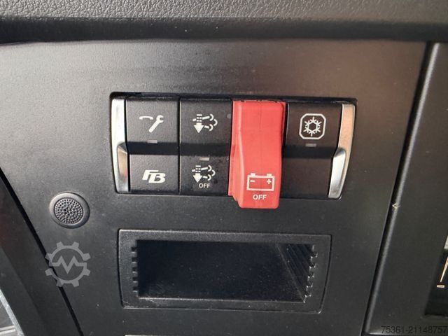 Standarta vilcējs MERCEDES-BENZ Actros 1843 ADR  E6 Retarder