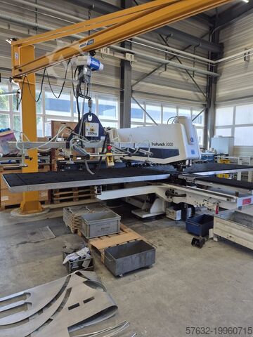 Perforadora TRUMPF TruPunch TP3000-1600. Big Format Year 2014. PRICE: 88000,-euro