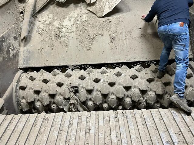  BMH TYRANNOSAURUS 9904