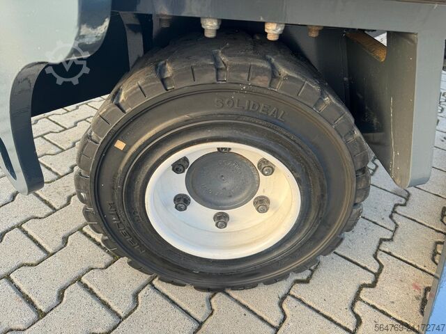 четирипосочен мотокар Combilift C6000/Wide positioner/ Only 3157 hours !