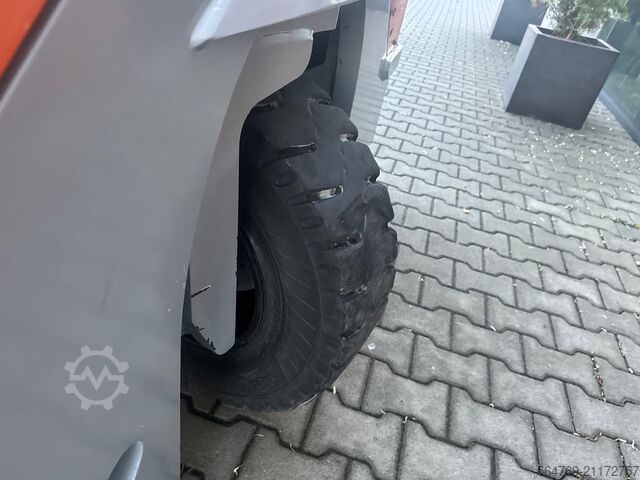  Combilift Hubtex DQ45/Only 3309 h/ Reach forks