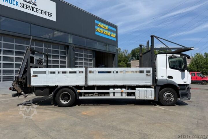 Truck mounted crane MERCEDES-BENZ Antos 1836 4x2 Hiab 122-4