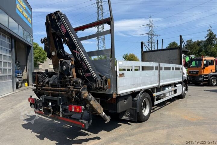 Truck mounted crane MERCEDES-BENZ Antos 1836 4x2 Hiab 122-4