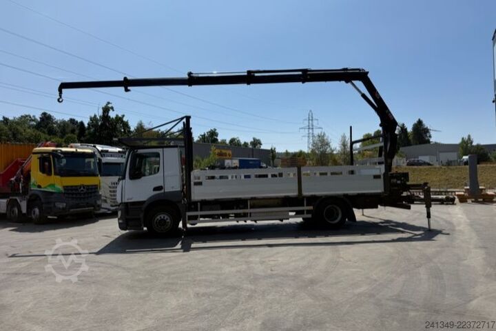 Truck mounted crane MERCEDES-BENZ Antos 1836 4x2 Hiab 122-4