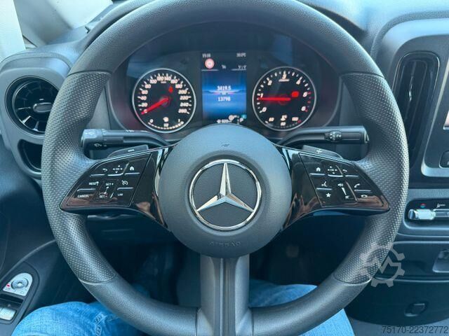 Karavan s visokim krovom Mercedes-Benz Vito 116 CDI Extral Klima AHK2,5 Kamera