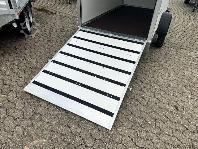 বক্স ট্রেলার Humbaur Koffer HK 752513-15P, 0,75 t. 2510 x 1310 x 1520 mm, 100 km/h