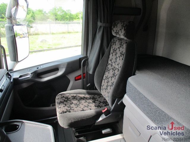 Стандартен влекач Scania R 460 A4x2EB / Navi / Standklima