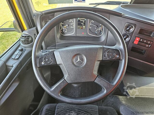 Refrigerated/frozen transport MERCEDES-BENZ ATEGO 1224 CARRIER TAILLIFT