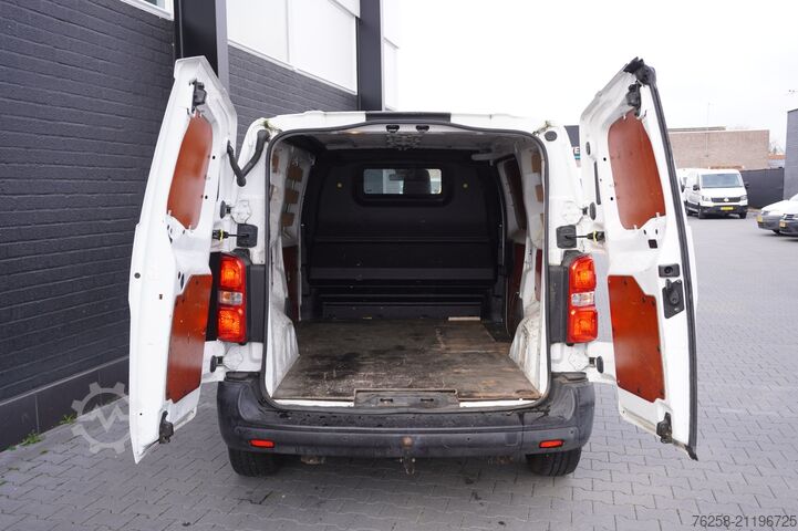 Furgoneta Peugeot Expert 2.0 BlueHDI L2 EURO 6 - Airco - Navi - C...