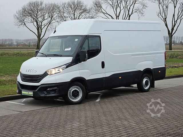 ハイルーフステーションワゴン IVECO DAILY 35S14 L2H2 Airco Euro6