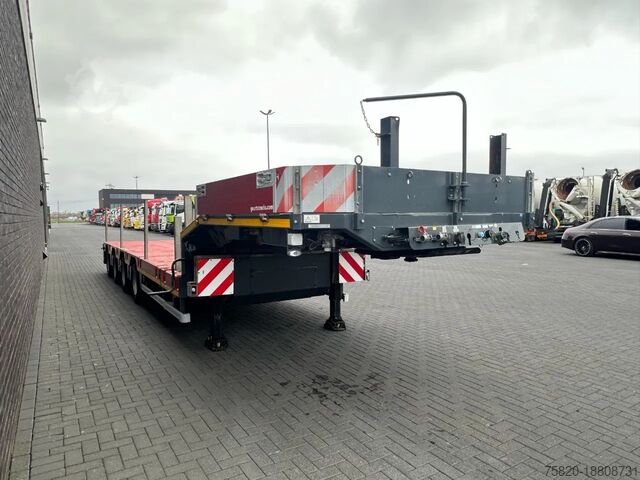 Pół-niskie obciążenie SCHEUERLE EUROAXLE 1T4 4 ASSER UITSCHUIFBARE SEMIE MET 12...