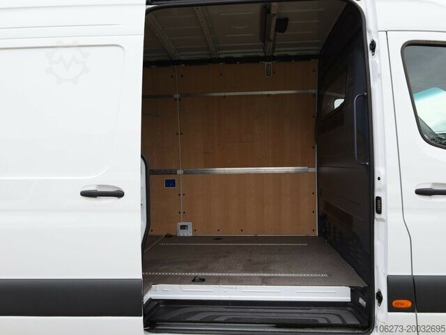 Komercijalno vozilo sa visokim krovom Mercedes-Benz Sprinter 317 Maxi,9GTronic,MBUX,Kamera