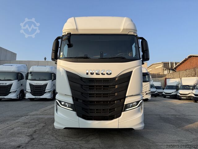 יחידת גרר סטנדרטית Iveco sway 490