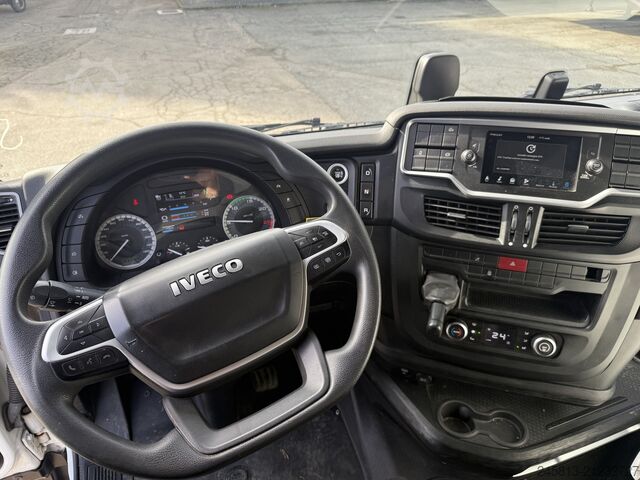 יחידת גרר סטנדרטית Iveco sway 490