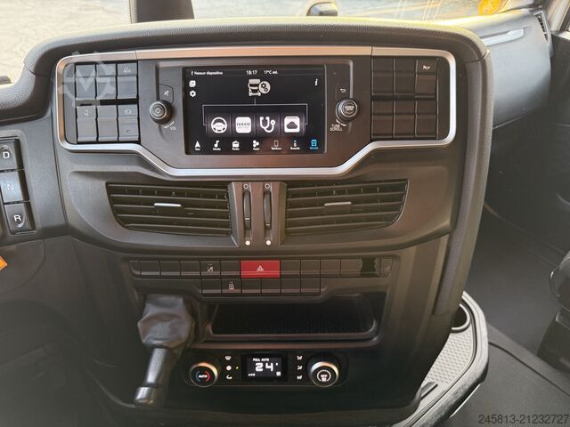 стандартен влекач Iveco sway 490