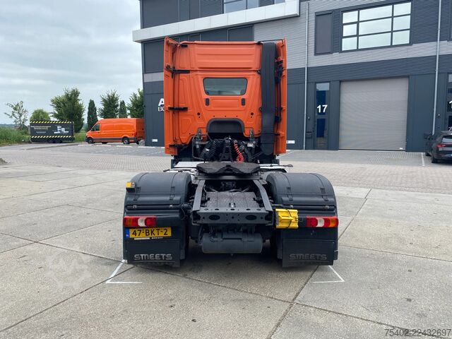 Standard tractor Mercedes-Benz Actros 1943 / PTO / Euro 6 / Automatic