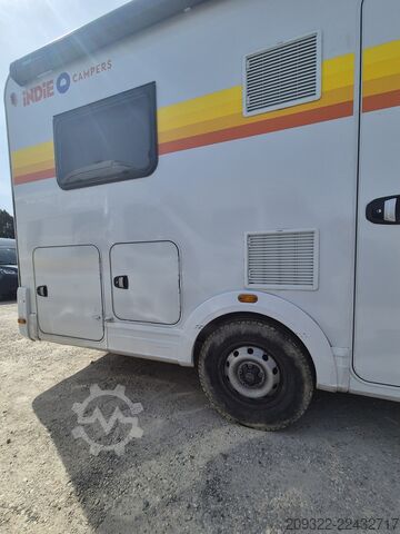 แคมเปอร์กึ่งบูรณาการ 2024 Ford Transit Weinsberg Carasuite | Cambio automatico | 5 posti letto