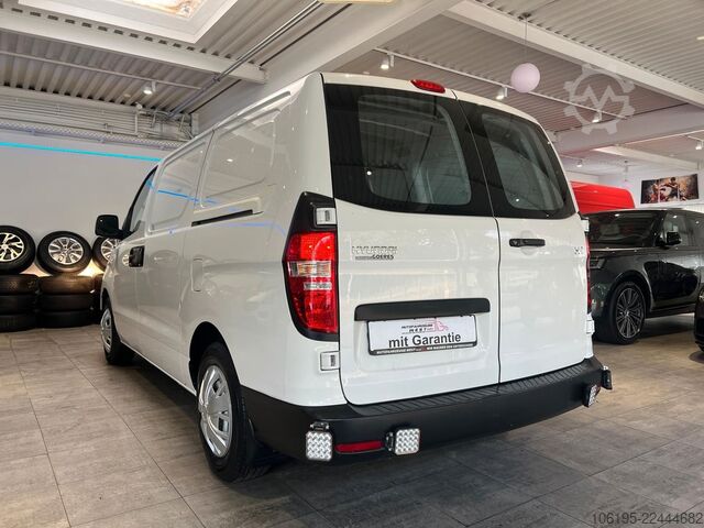 Панельний фургон HYUNDAI H-1  2,5 CRDI Kastenwagen*Garantie*
