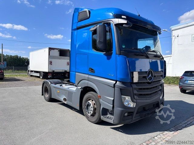 Tractora standard MERCEDES-BENZ Actros 5  MB 1842 Retarder 2 Tanks