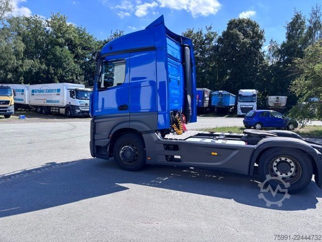 Tractora standard MERCEDES-BENZ Actros 5  MB 1842 Retarder 2 Tanks