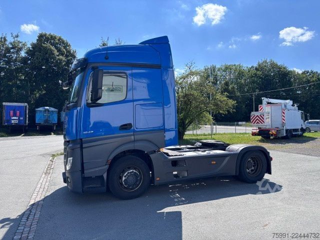 Tractora standard MERCEDES-BENZ Actros 5  MB 1842 Retarder 2 Tanks